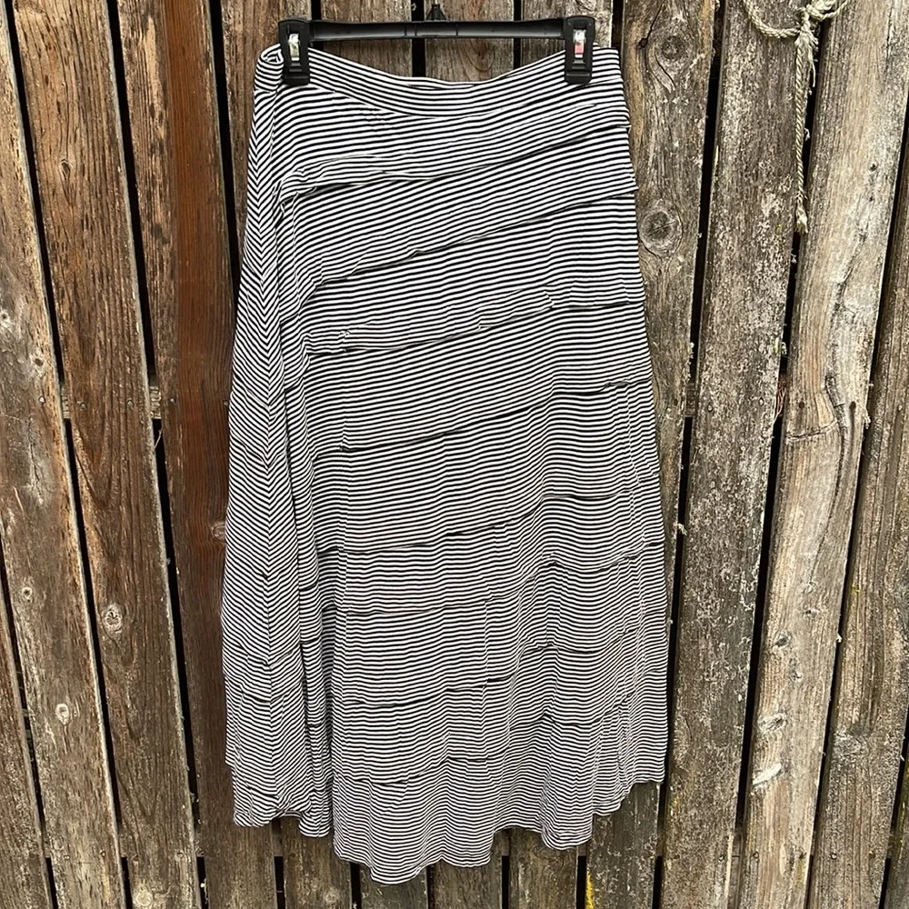 INC International Concepts Black and White Striped Maxi Skirt - Picture 3 of 3